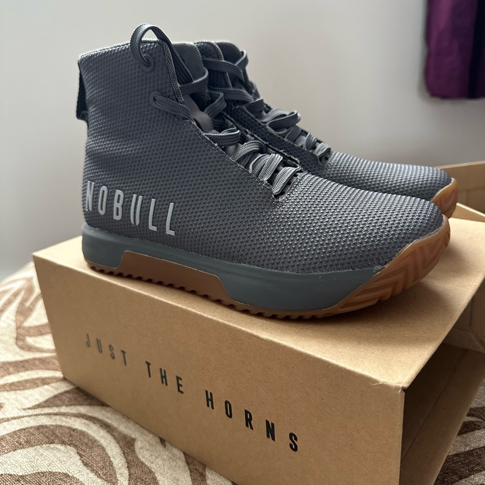 NOBULL Gray High-Top Sneakers women’s size 6.5, men’s size 5.